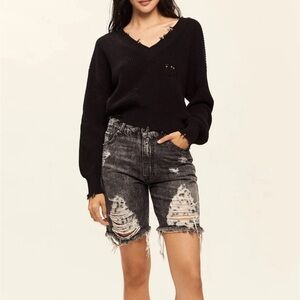 NWT SER.O.YA JEAN SAMMY MID RISE SHORT $198 Cut Off Denim Shorts Revolve Size 26